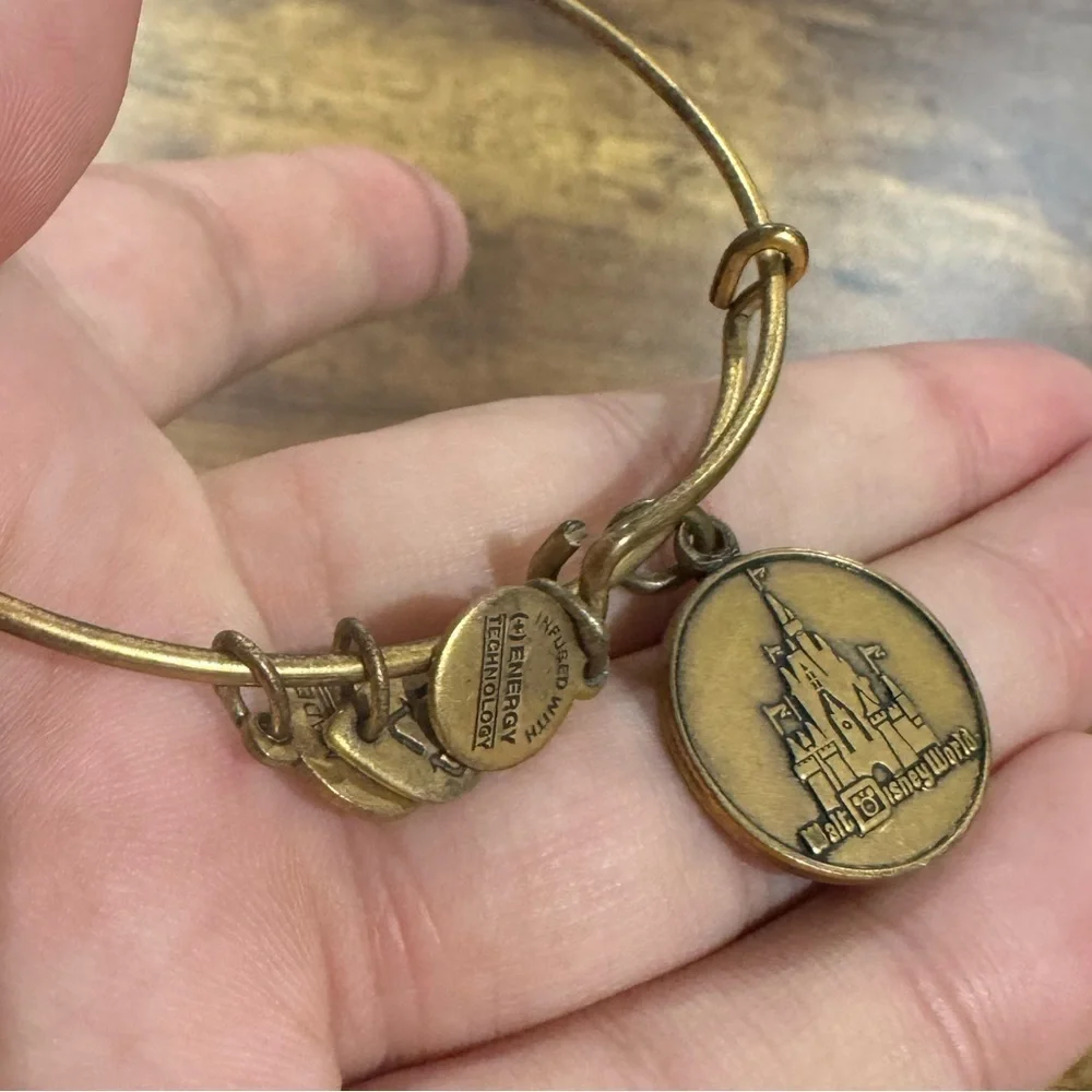 Disney Parks Alex & Ani Magic Kingdom Cinderella's Castle Gold Bracelet Original